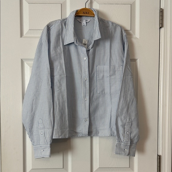 Old Navy Striped Women's Top - Picture 3 of 7